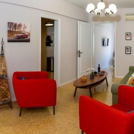 Crown Syntagma Apartment Atenas Exterior foto